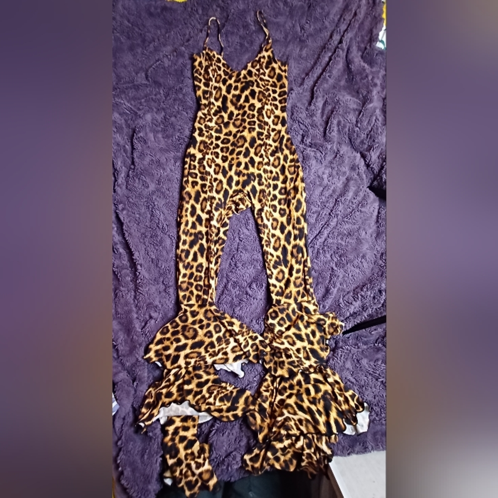 Leopard body suit